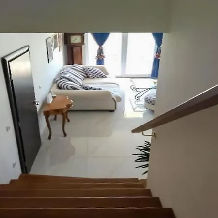 Apartment Charming In With Pool Makarska
