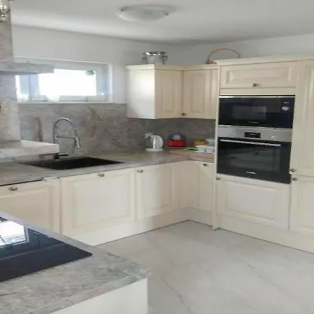 Charming In With Pool Makarska